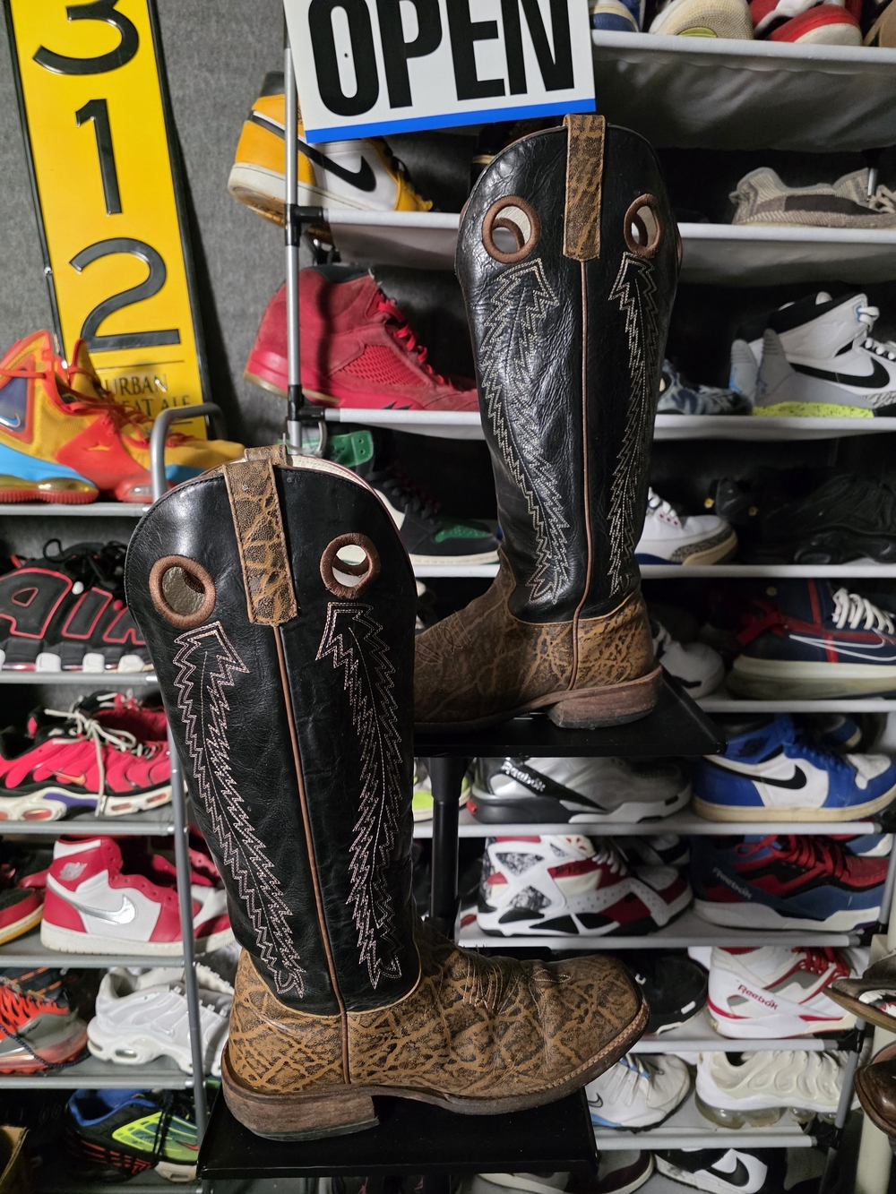 🔥🐘Olathe Cowboy Collection Size 10 Black Brown Leather Western Boots Lightning